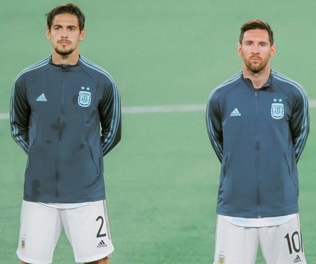 沪媒：波耶特从全北辞职后或重返中国，对执教中超持开放态度（沪媒：波耶特辞去全北主帅后或回归中国，愿考虑执教中超）