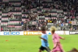 巧了，恰尔汗奥卢上次和这次罚丢点球都在意甲第12轮第74分钟（巧合再现：恰尔汗奥卢两次点球失手均在意甲第12轮第74分钟）