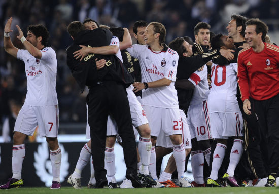 全运会参赛队员回归U22训练，安东尼奥强调传球准确性（全运会球员重返U22集训，安东尼奥强调传球精准度）