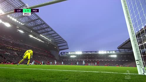 沪媒：柔佛48次射门无法叩开海港大门，替补门将陈威一战封神（沪媒：柔佛48脚轰门仍无解，海港替补门将陈威神勇一战成名）